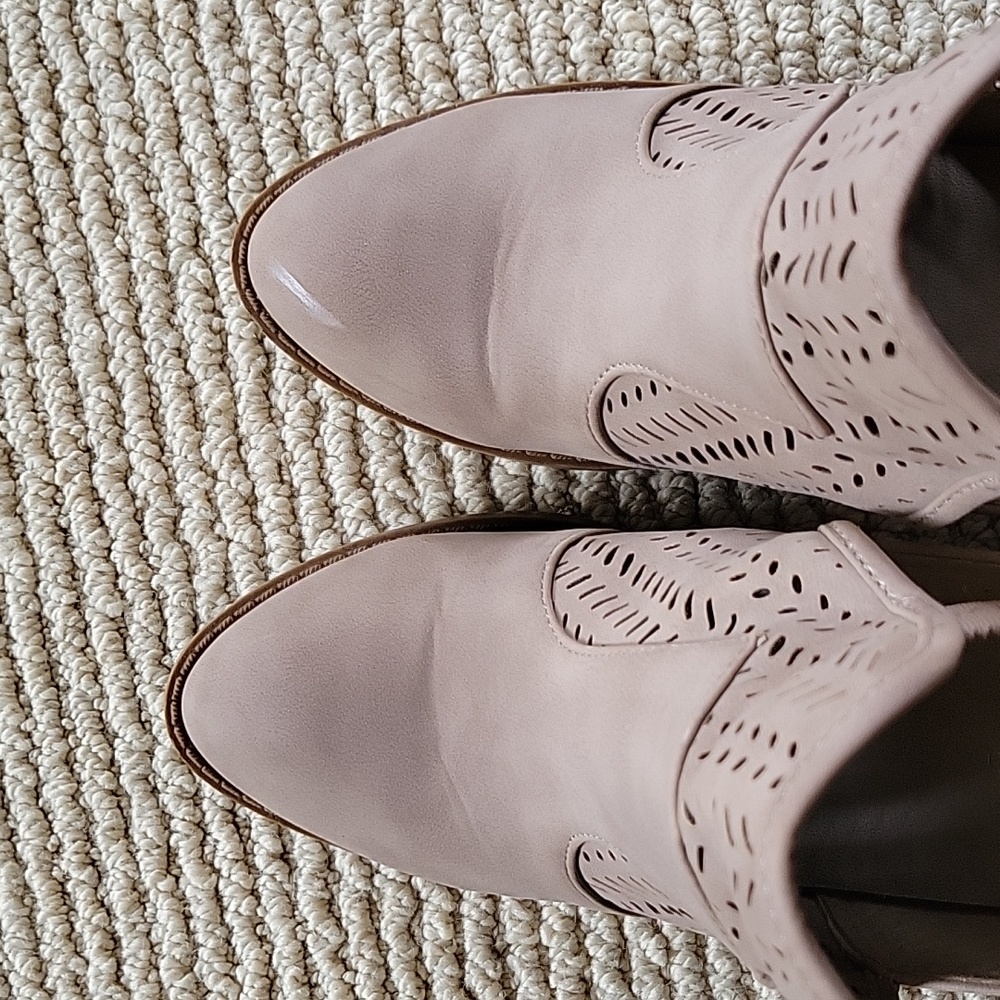 Beige Top Moda Booties - Picture 7 of 7